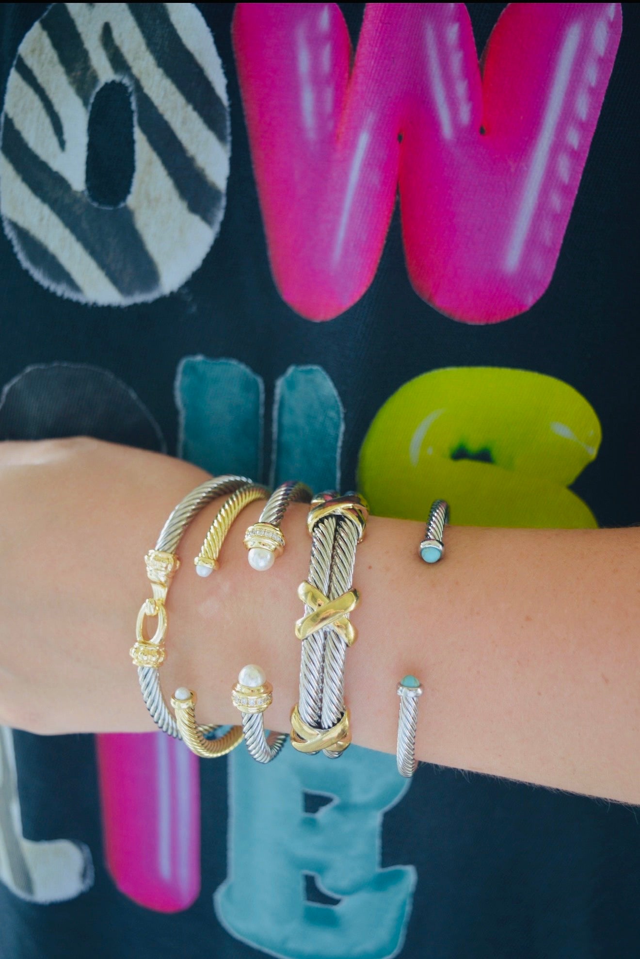 Thin Pearl & Gold Cuff