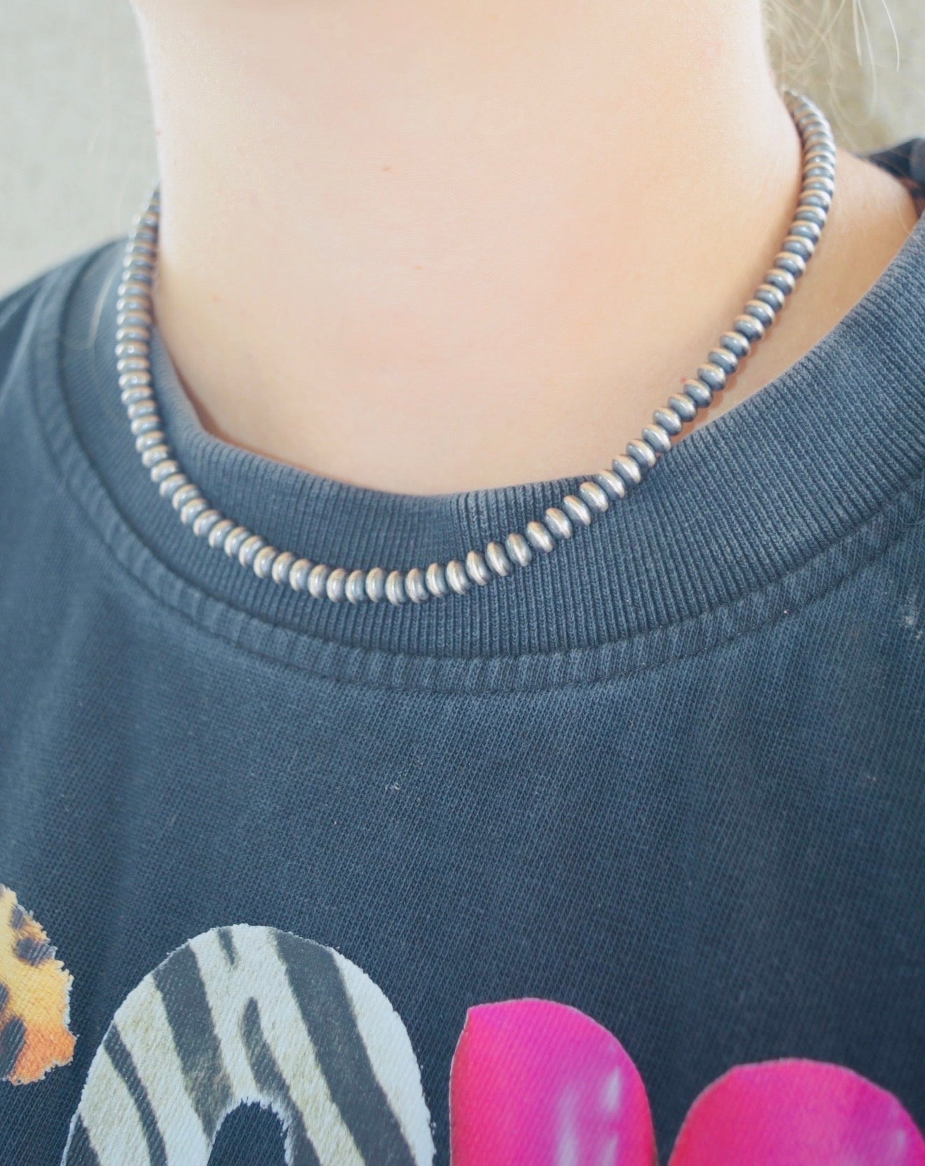 Saucer Pearl Choker Necklace ￼