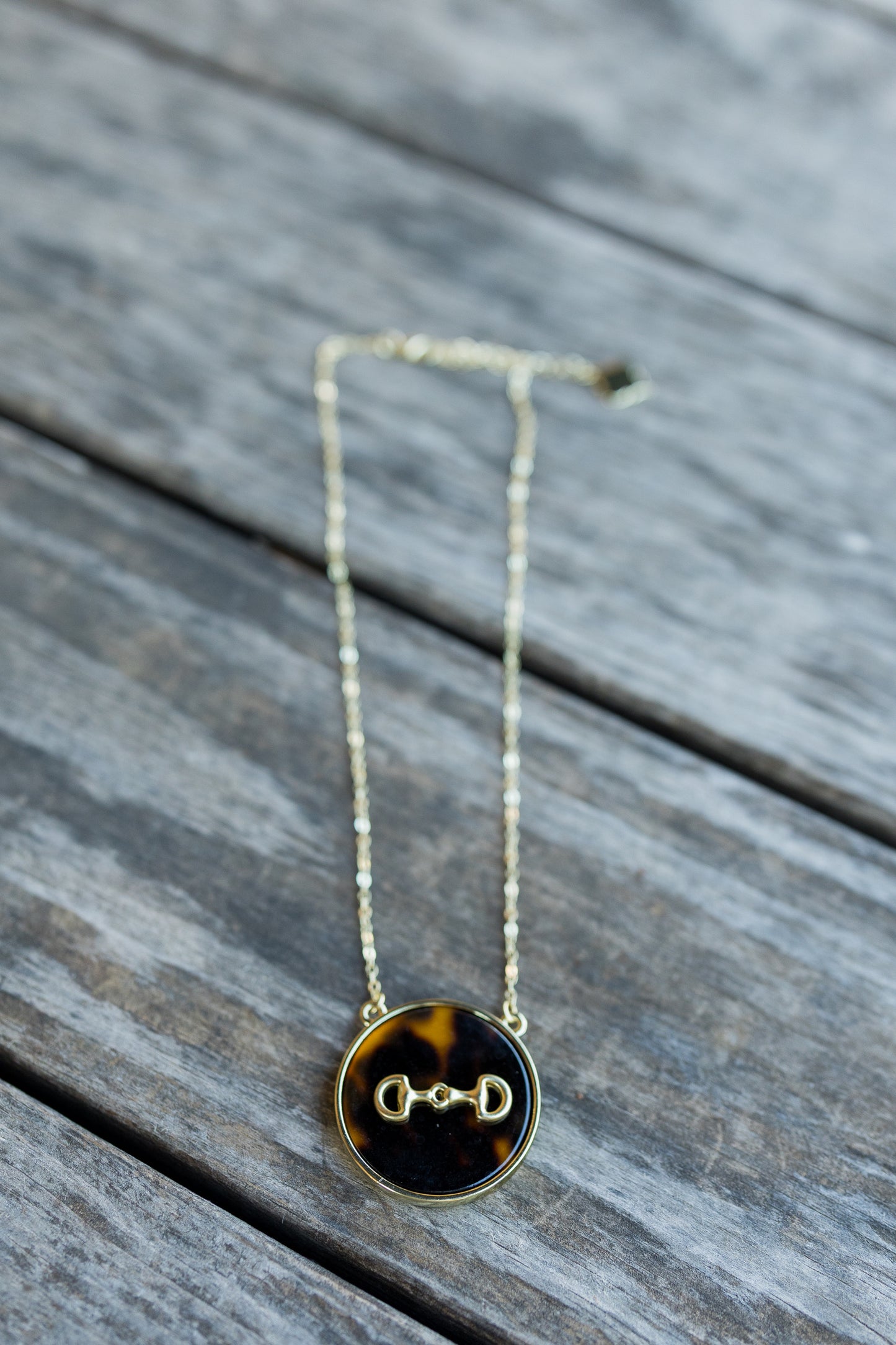 Short Tortoise Shell Icon Necklace